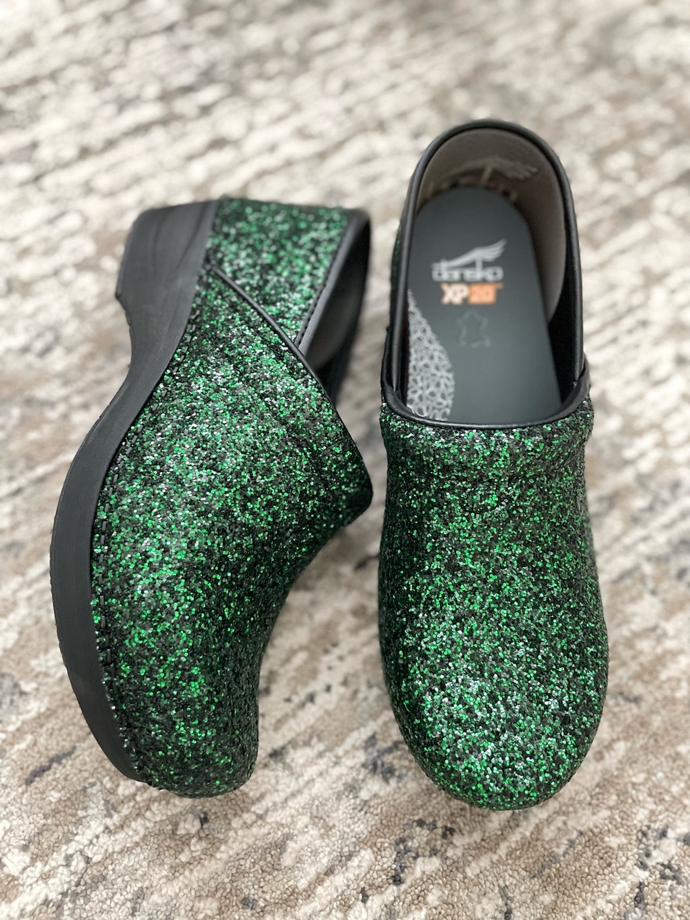 Dansko XP 2.0 Elixir Green Glitter Party Clogs Size 40 (9.5-10)